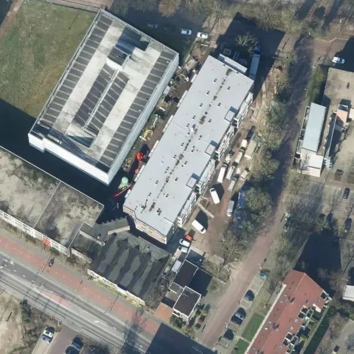 Verlaten Kantoorpand