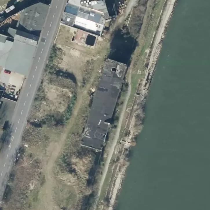 Verlaten Bedrijfspand	