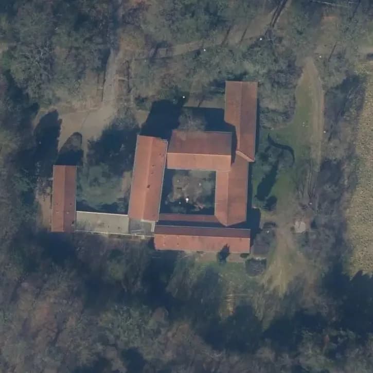 Verlaten Zorgcentrum	